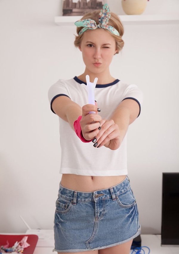 Аленка, 37 лет, 0 размер груди